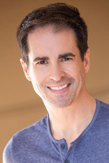 Tom Ashton - Actor Profile Photo