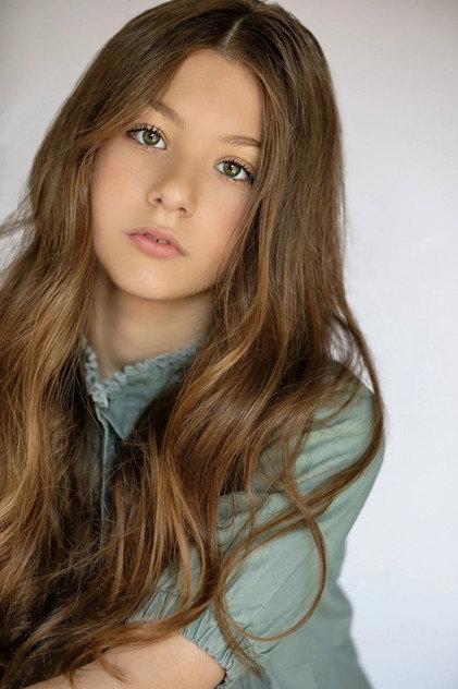 Alexis Arnold - Actor Profile Photo