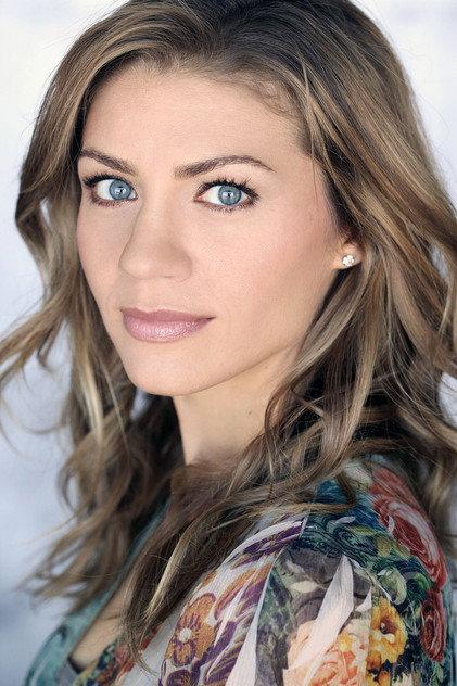 Carolyne Maraghi - Actor Profile Photo