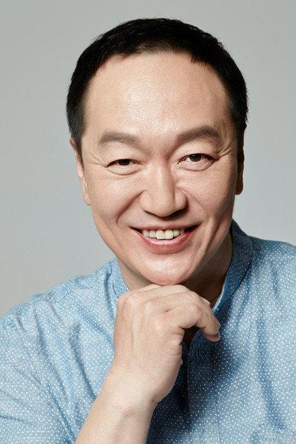Park Sang-myeon - Actor Profile Photo