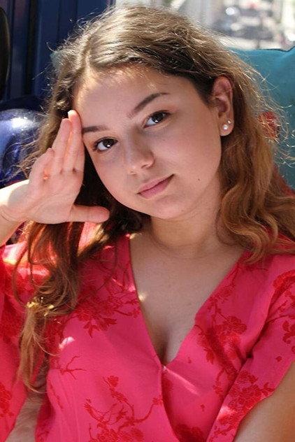 Shana Castera - Actor Profile Photo
