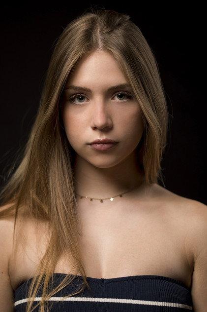 Olga Navarro - Actor Profile Photo