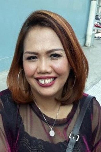 Elly Sugigi - Actor Profile Photo