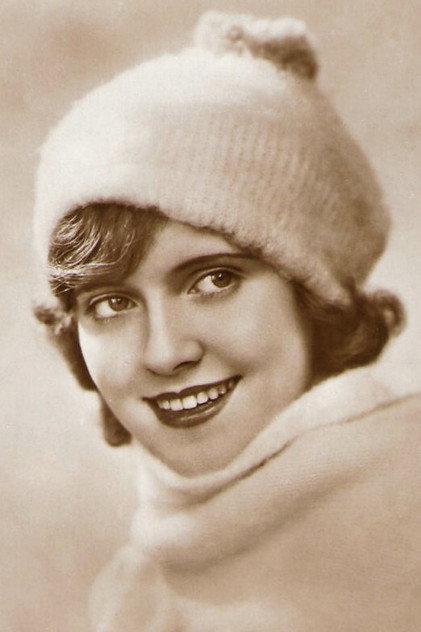 Fee Malten - Actor Profile Photo
