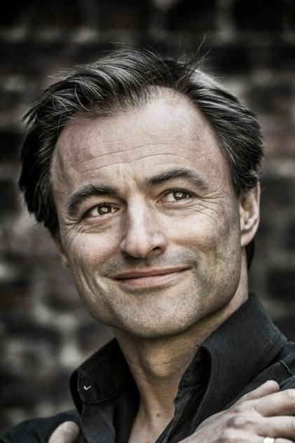 Dimitri Leue - Actor Profile Photo