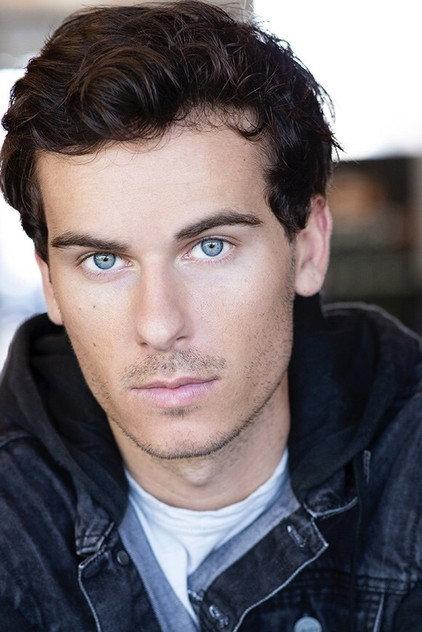 Shane Skelton - Actor Profile Photo