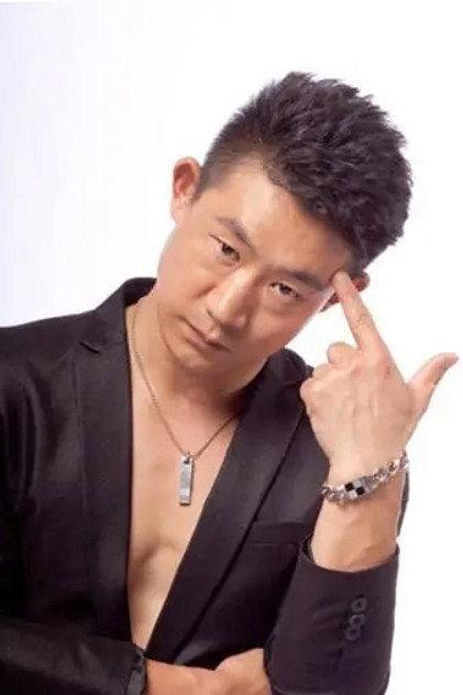 Yan Yanlong - Actor Profile Photo