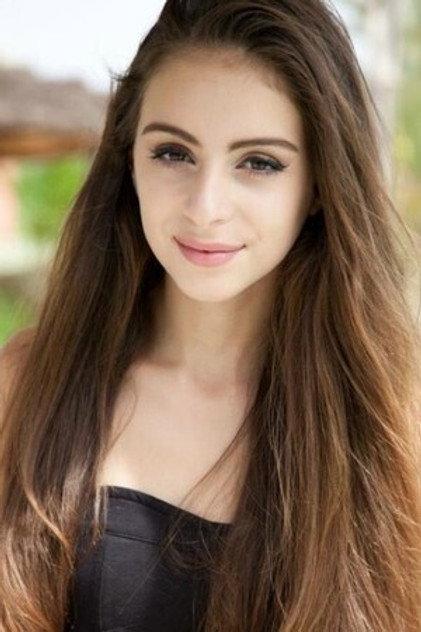 Dounia Binebine - Actor Profile Photo