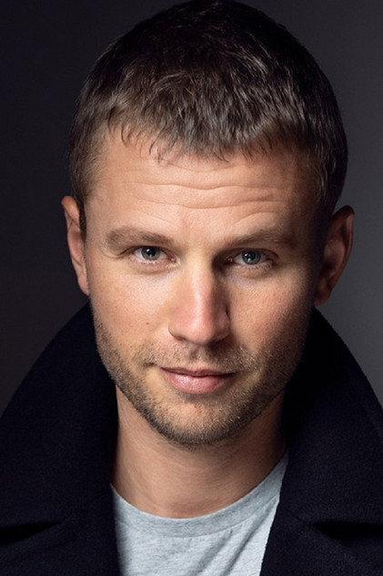 Matt Levett - Actor Profile Photo