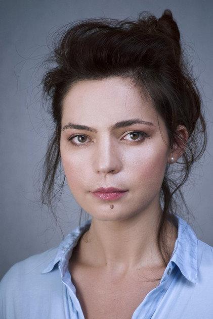 Maria Dinulescu - Actor Profile Photo