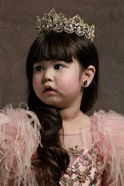 Queenzy Calma - Actor Profile Photo