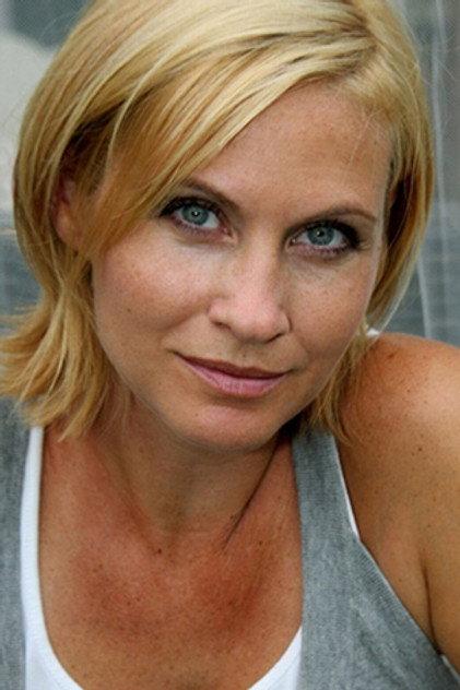 Simone Heher - Actor Profile Photo