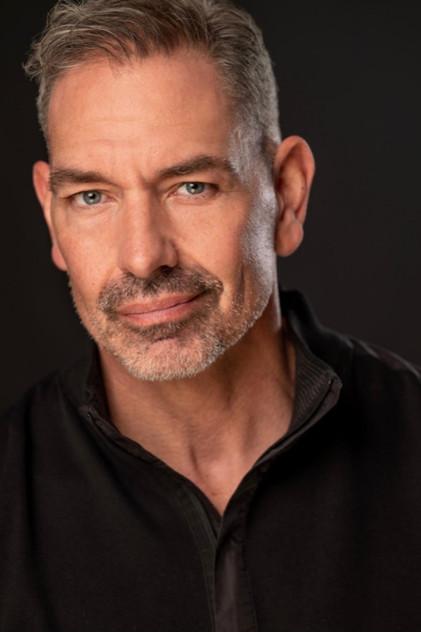 Dan Kyle - Actor Profile Photo