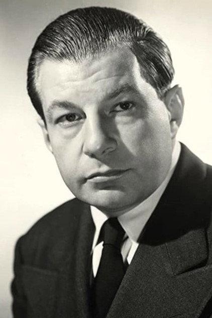 Stefan Schnabel - Actor Profile Photo