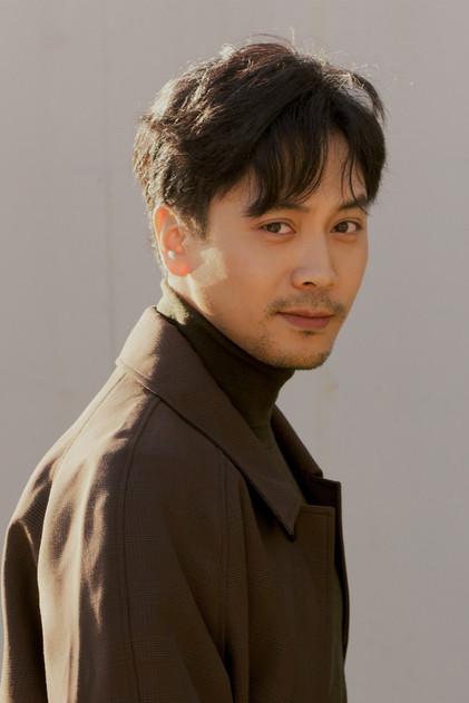 Yang Yi - Actor Profile Photo