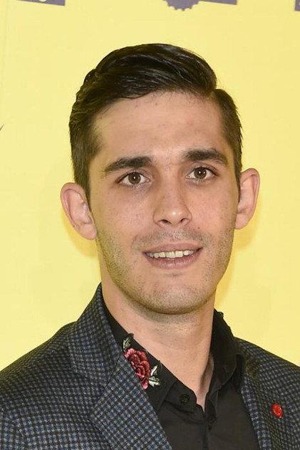 Víctor Elías - Actor Profile Photo