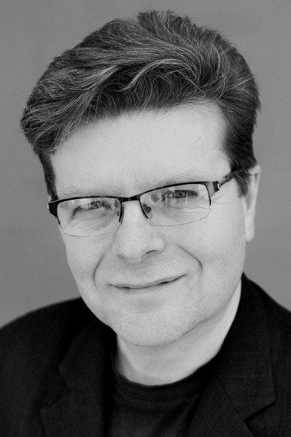 Peter Hoare - Actor Profile Photo