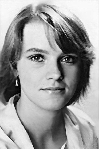 Yelena Stepanova - Actor Profile Photo