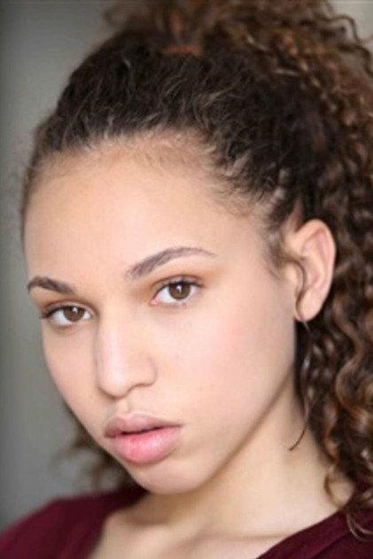 Sofia Lassoued - Actor Profile Photo