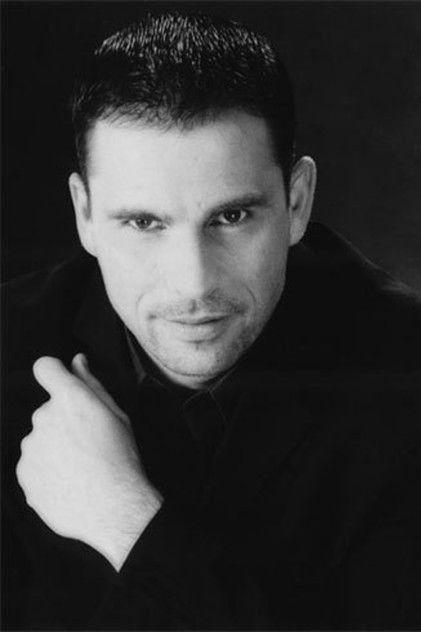 Joe Cook - Actor Profile Photo