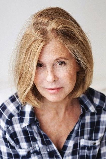 Rebecca Pauly - Actor Profile Photo