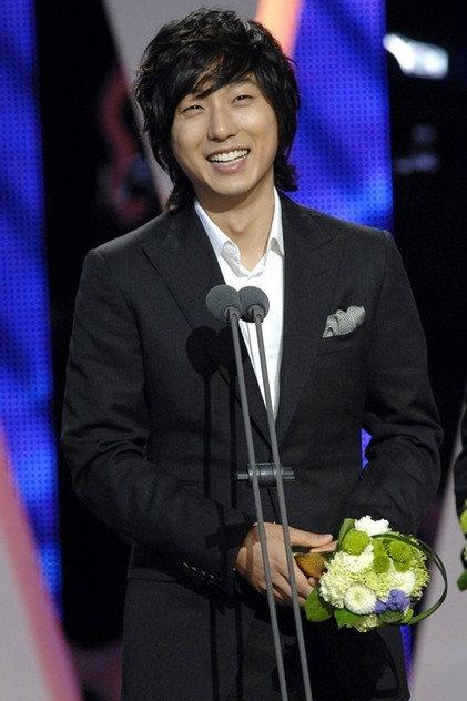 Lee Seung-hyo - Actor Profile Photo