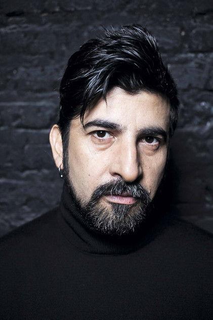 Roberto Farías - Actor Profile Photo
