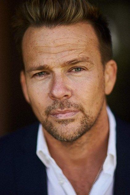 Sean Patrick Flanery - Actor Profile Photo