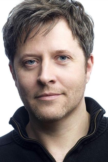 Simon Hepworth - Actor Profile Photo