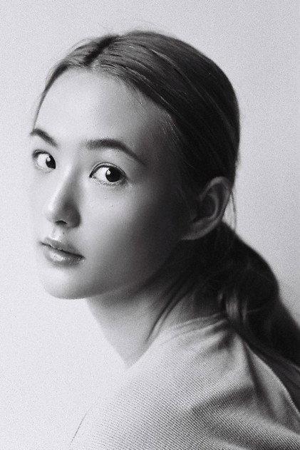 Pavadee Komchokpaisan - Actor Profile Photo