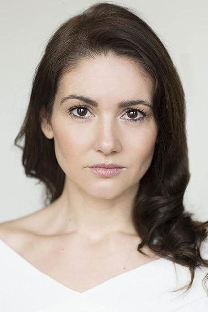 Julia Leyland - Actor Profile Photo