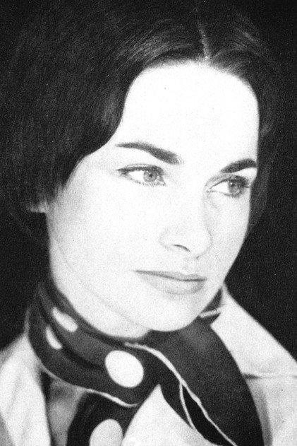 Marta Timar - Actor Profile Photo