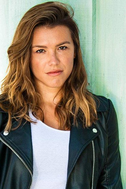 Marie Gibeault - Actor Profile Photo