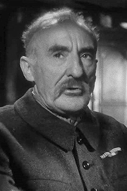 Guy Favières - Actor Profile Photo