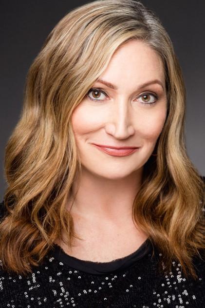 Mierka Girten - Actor Profile Photo