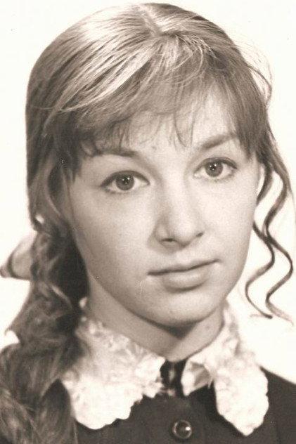 Aleksandra Medvedeva - Actor Profile Photo