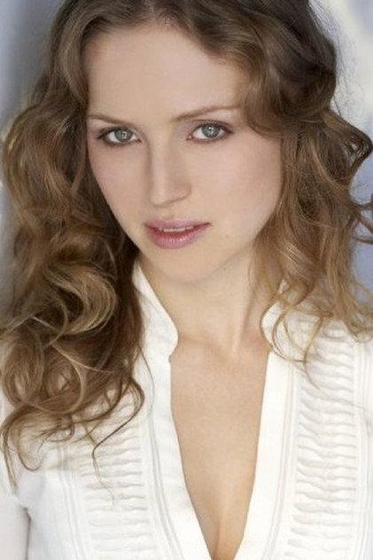 Marni Van Dyk - Actor Profile Photo