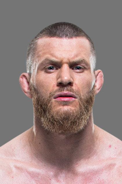 Emil Meek - Actor Profile Photo