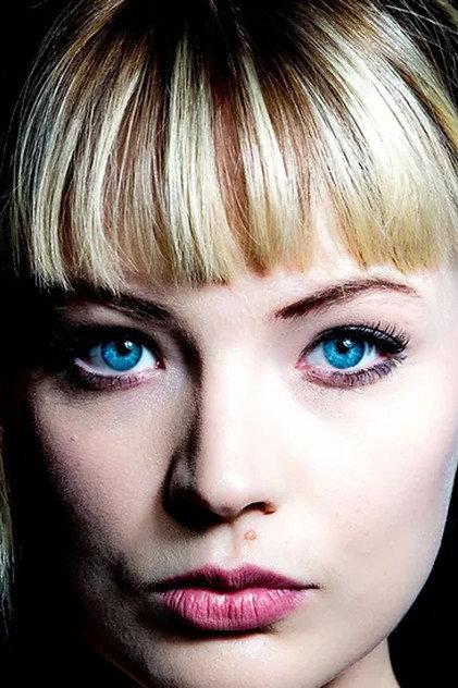 Kerry Carroll - Actor Profile Photo