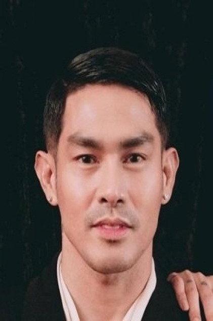 Ion Perez - Actor Profile Photo