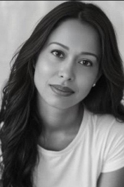 Flavia Fazenda - Actor Profile Photo
