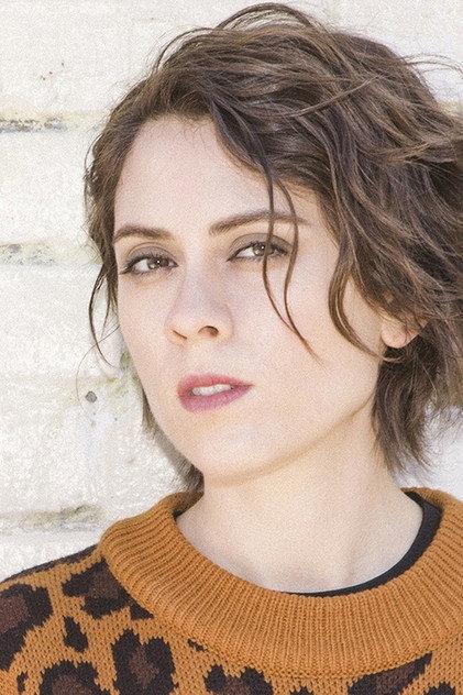 Tegan Quin - Actor Profile Photo
