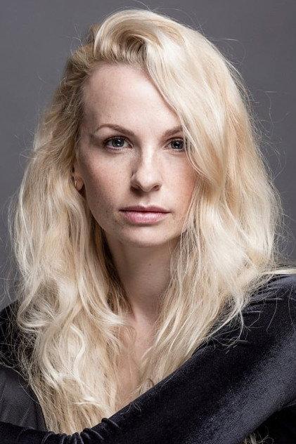 Elina Pähklimägi - Actor Profile Photo