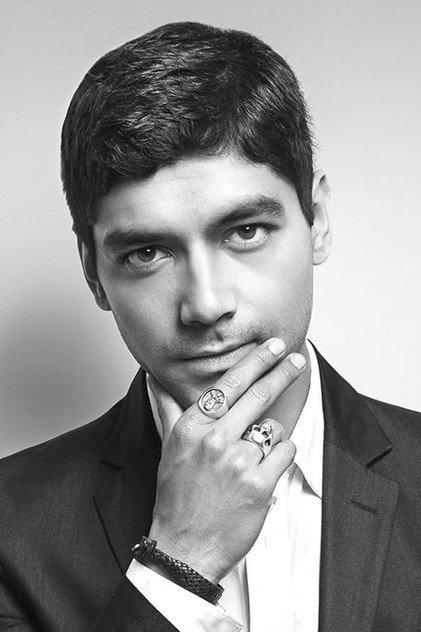 Christian Vazquez - Actor Profile Photo