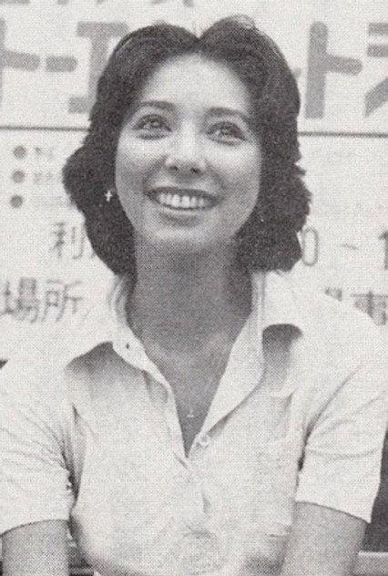 Celia Paul - Actor Profile Photo
