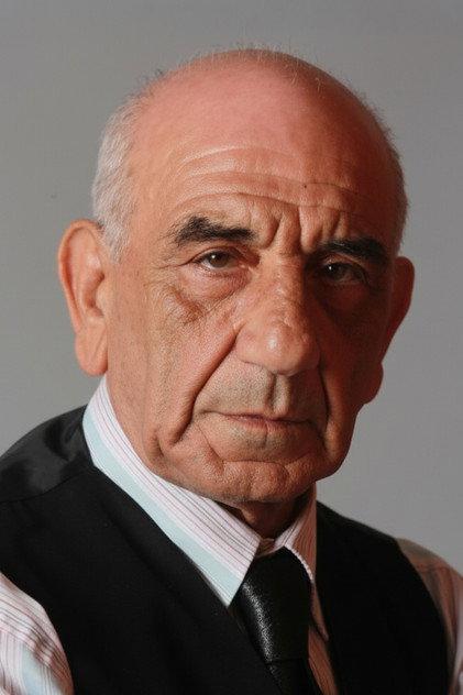 Suat Geyik - Actor Profile Photo