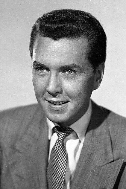 Robert Hutton - Actor Profile Photo