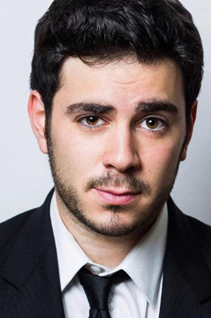 Grant Rosenmeyer - Actor Profile Photo