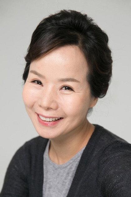 Jeong Ae-hwa - Actor Profile Photo