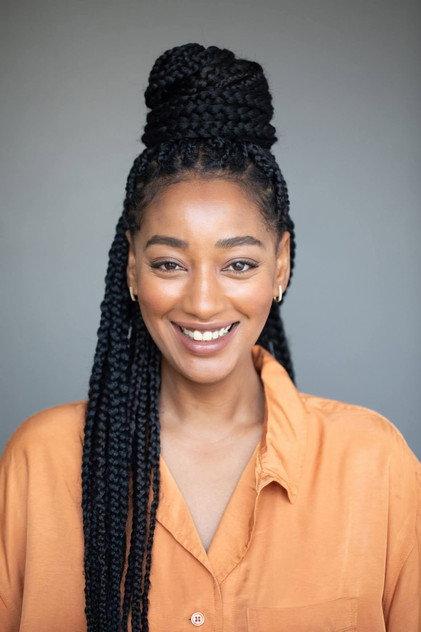 Aviva Nagosa - Actor Profile Photo